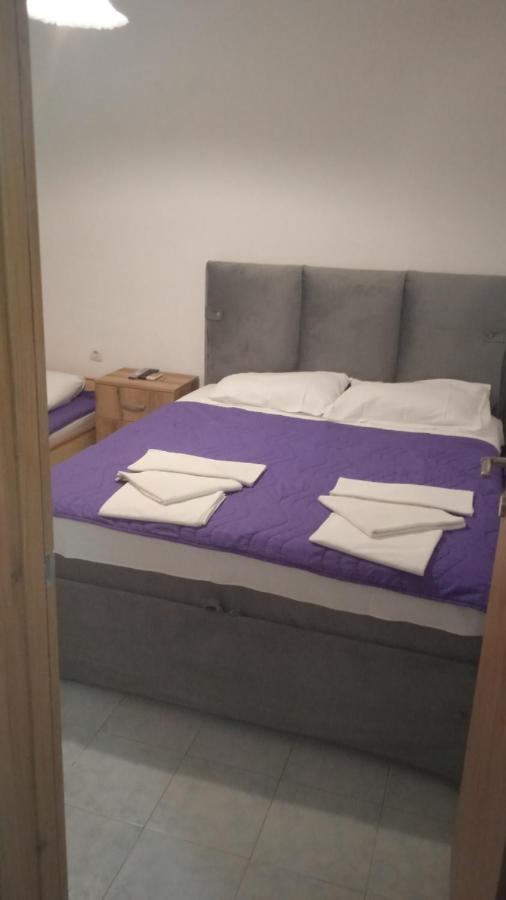 Apartments Jovana Petrovac Dış mekan fotoğraf
