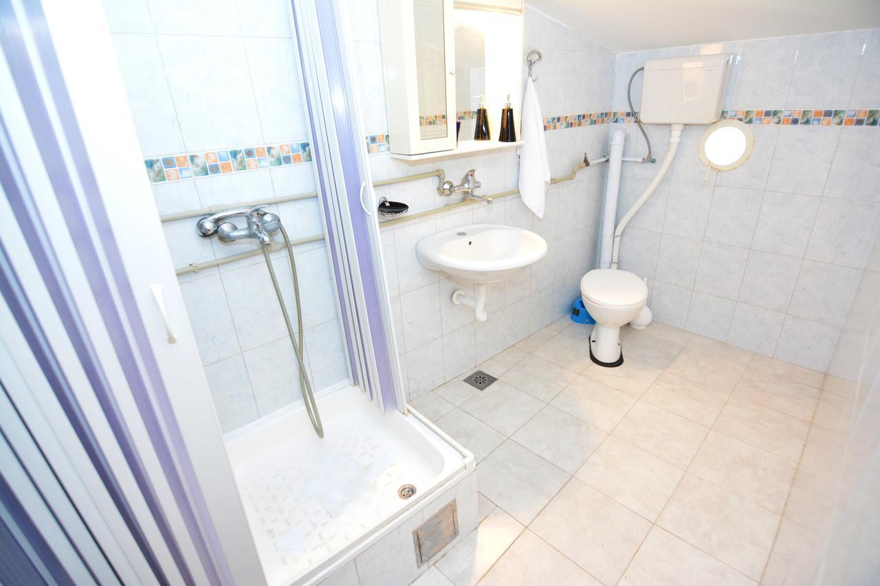 Apartments Jovana Petrovac Dış mekan fotoğraf