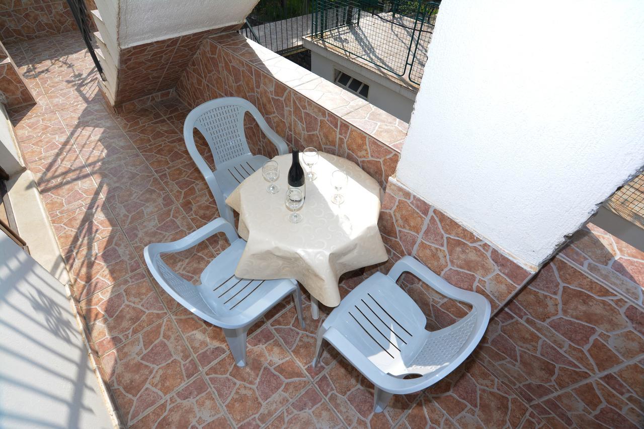 Apartments Jovana Petrovac Oda fotoğraf
