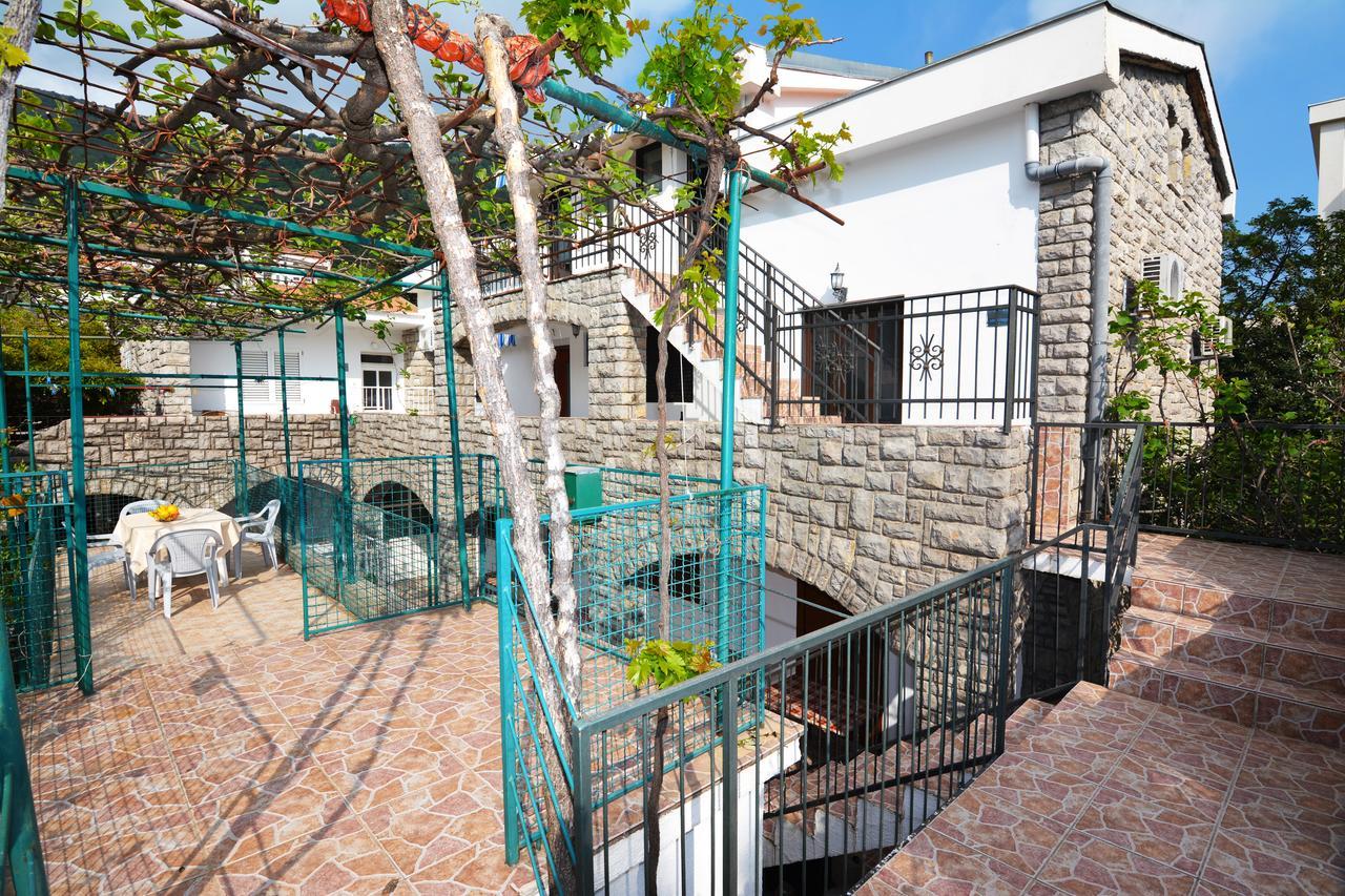 Apartments Jovana Petrovac Dış mekan fotoğraf